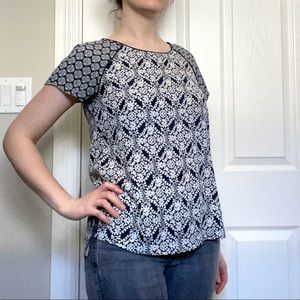Ann Taylor Loft Blue Patterned Tee